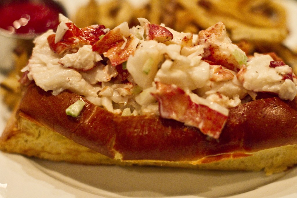 Hank’s Oyster Bar Fresh seafood delights for all seasons