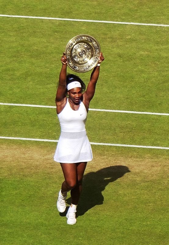 553px-Serena_Williams_won_her_6th_Wimbledon